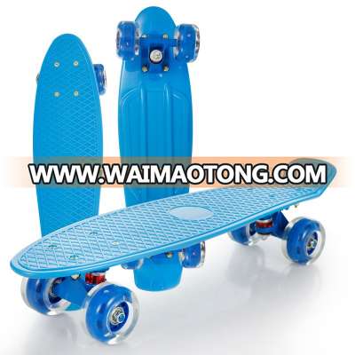 Wellshow Sport 22 inch High Quality PU Wheel Plastic Skateboard